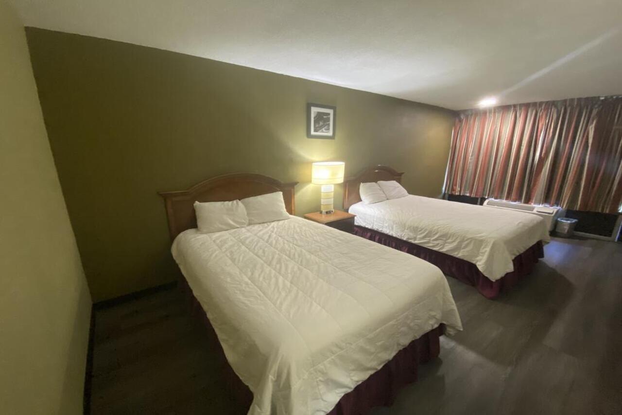 Americas Best Value Inn - Уилсън Екстериор снимка